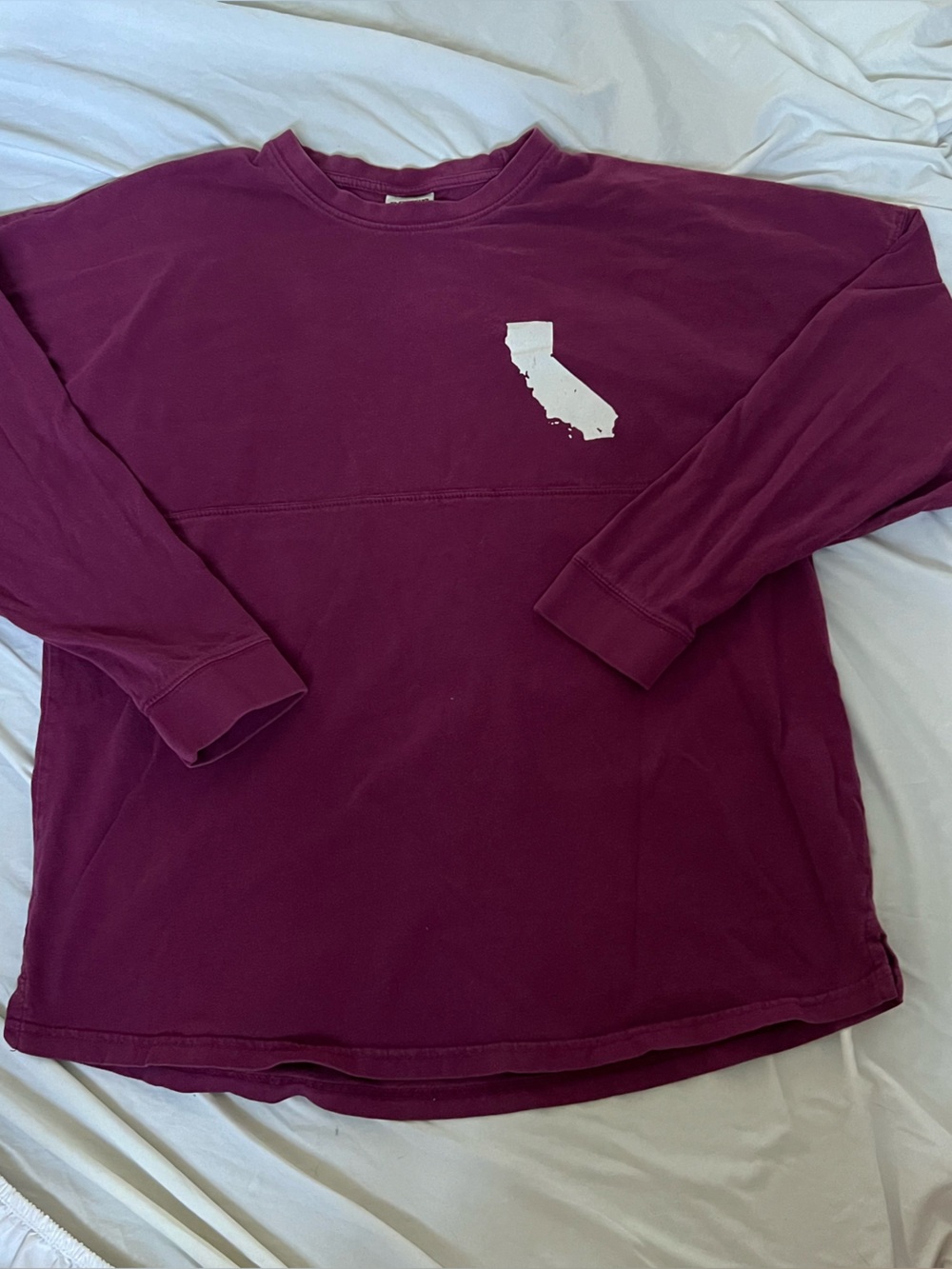 Long-Sleeve Crew Tee in Wine with California Graphic